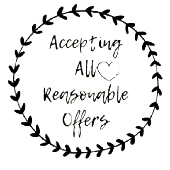 ACCEPTING OFFERS - Picture 1 of 1